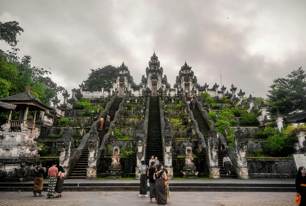 I-travel-2-see-bali-Lempuyang Temple